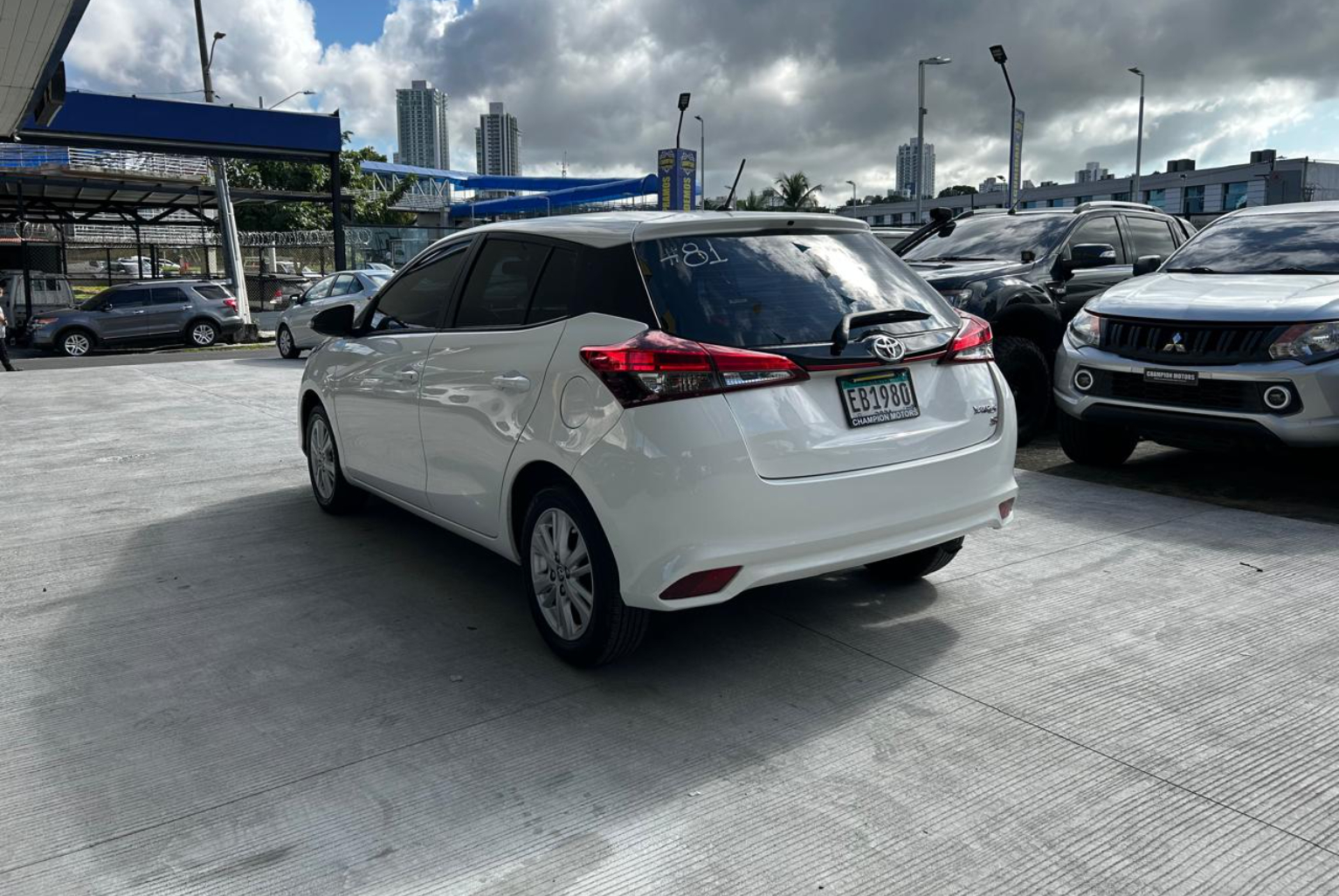 Toyota Yaris 2020 Automático color Blanco, Imagen #6