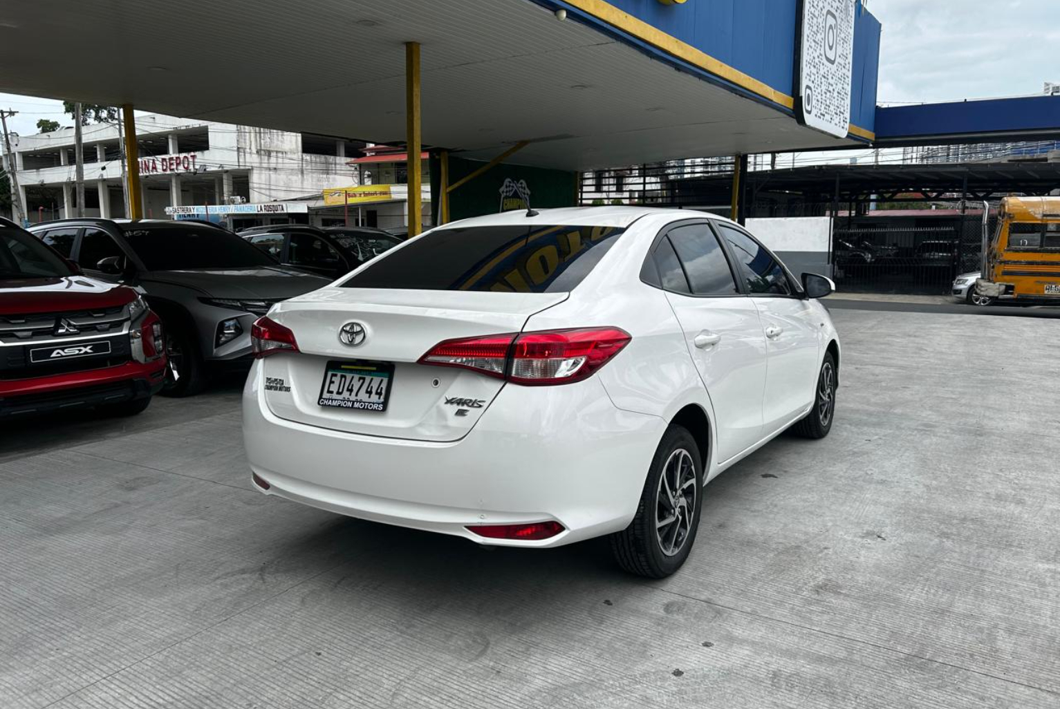 Toyota Yaris 2022 Automático color Blanco, Imagen #4