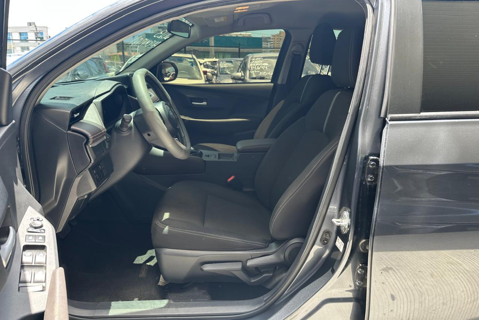 Toyota Yaris 2023 Automático color Gris, Imagen #7