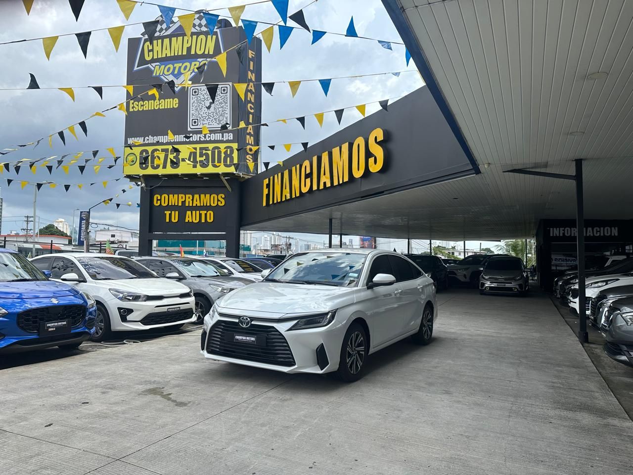 Toyota Yaris 2023, Foto 1