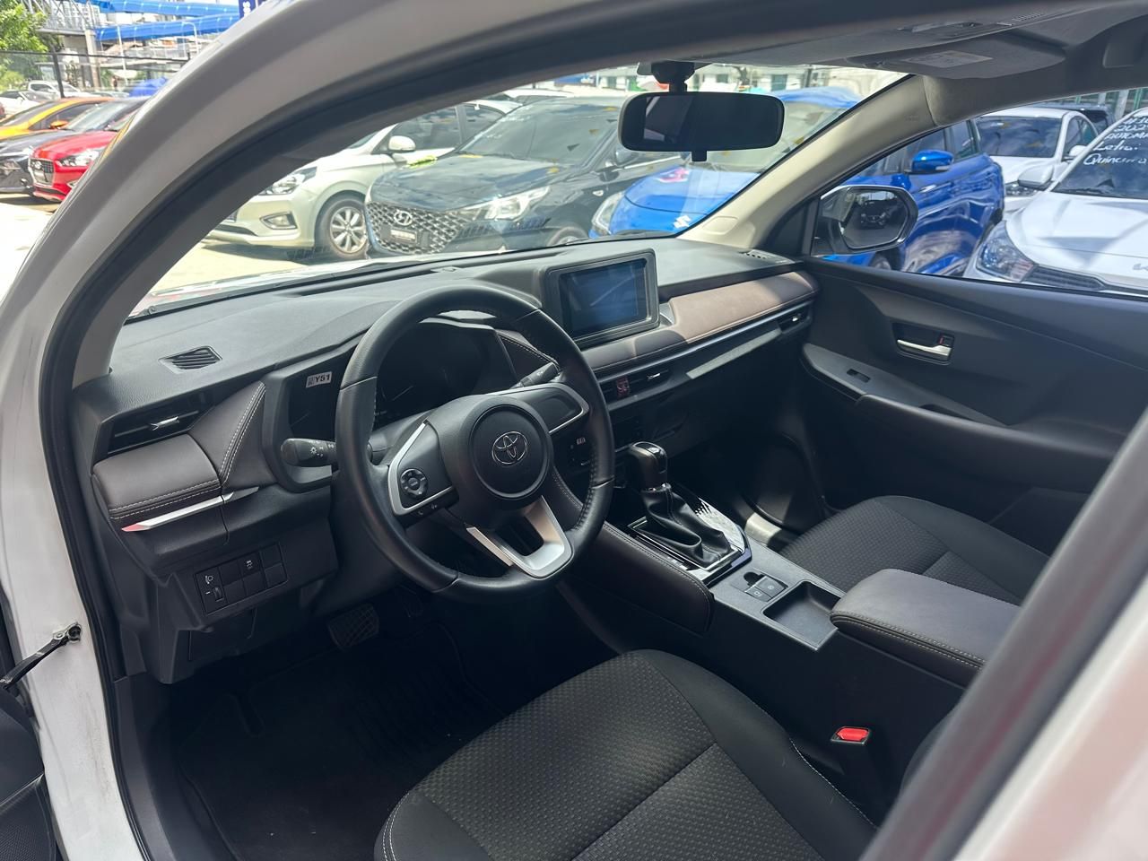 Toyota Yaris 2023, Foto 8