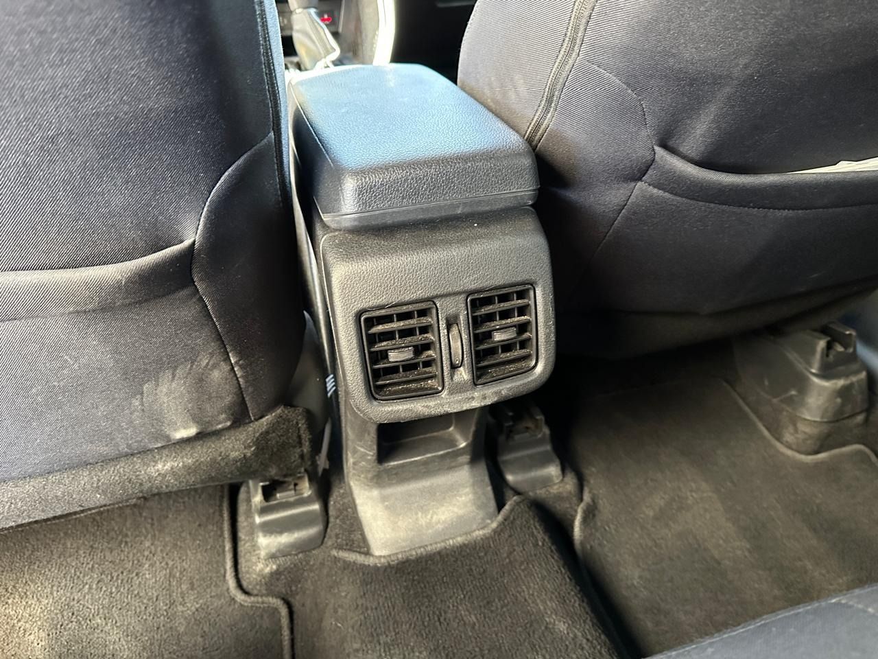 Toyota Yaris Cross 2025, Foto 12