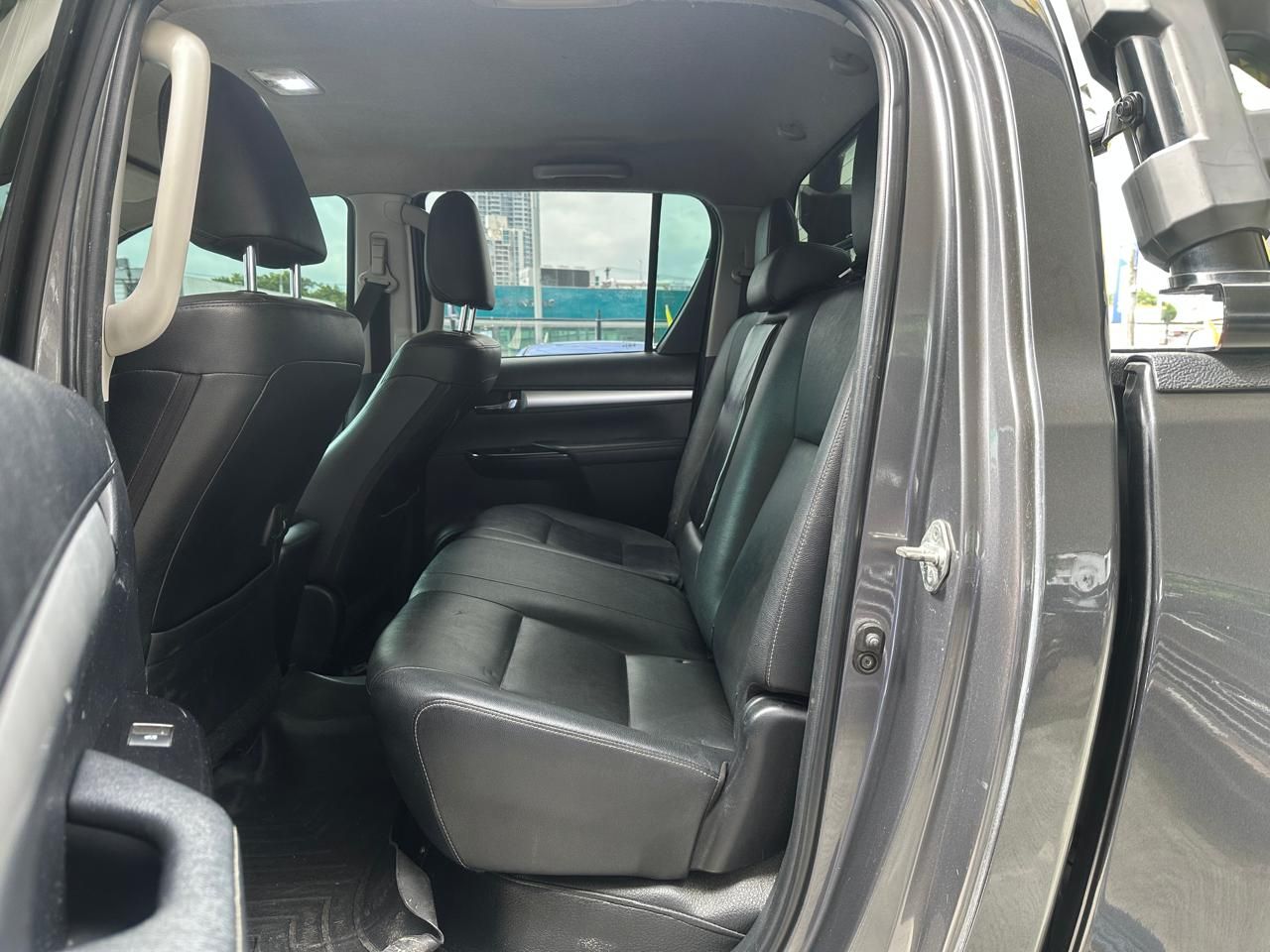 Toyota Hilux 2016, Foto 9