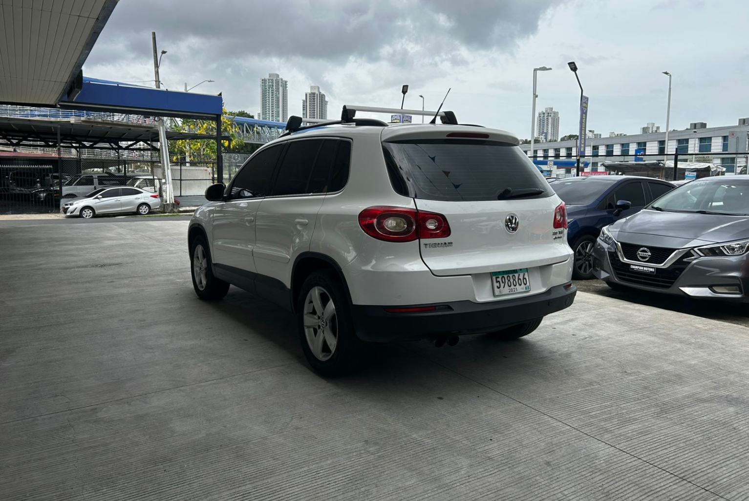 Volkswagen Tiguan 2011 Automático color Blanco, Imagen #6