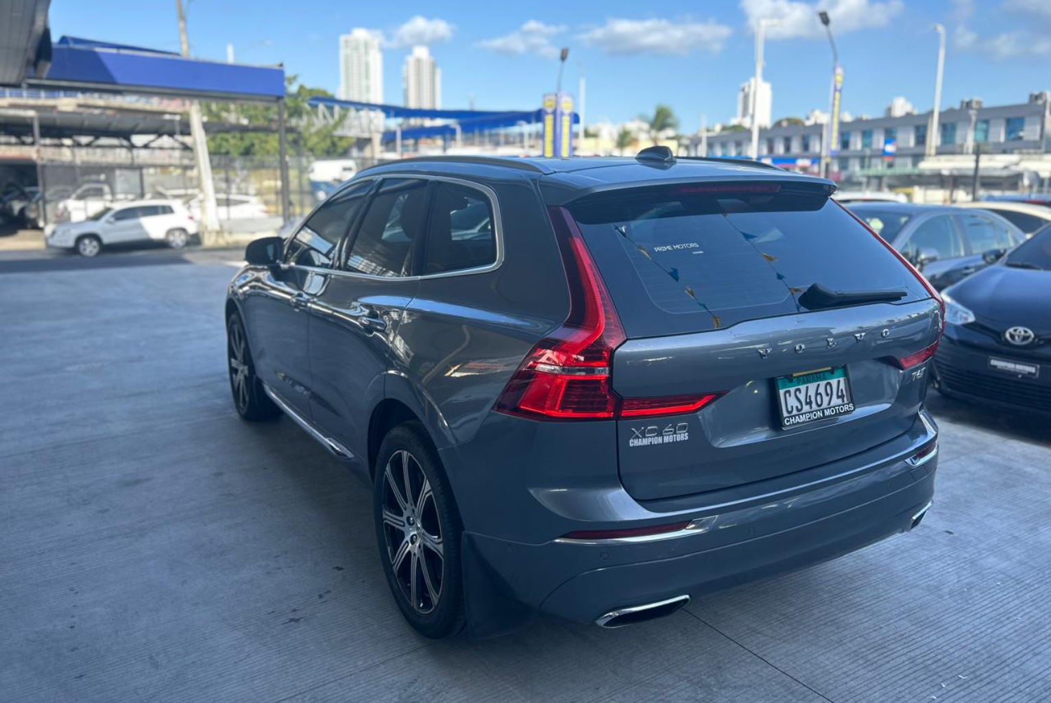 Volvo XC60 2018 Automático color Gris, Imagen #6