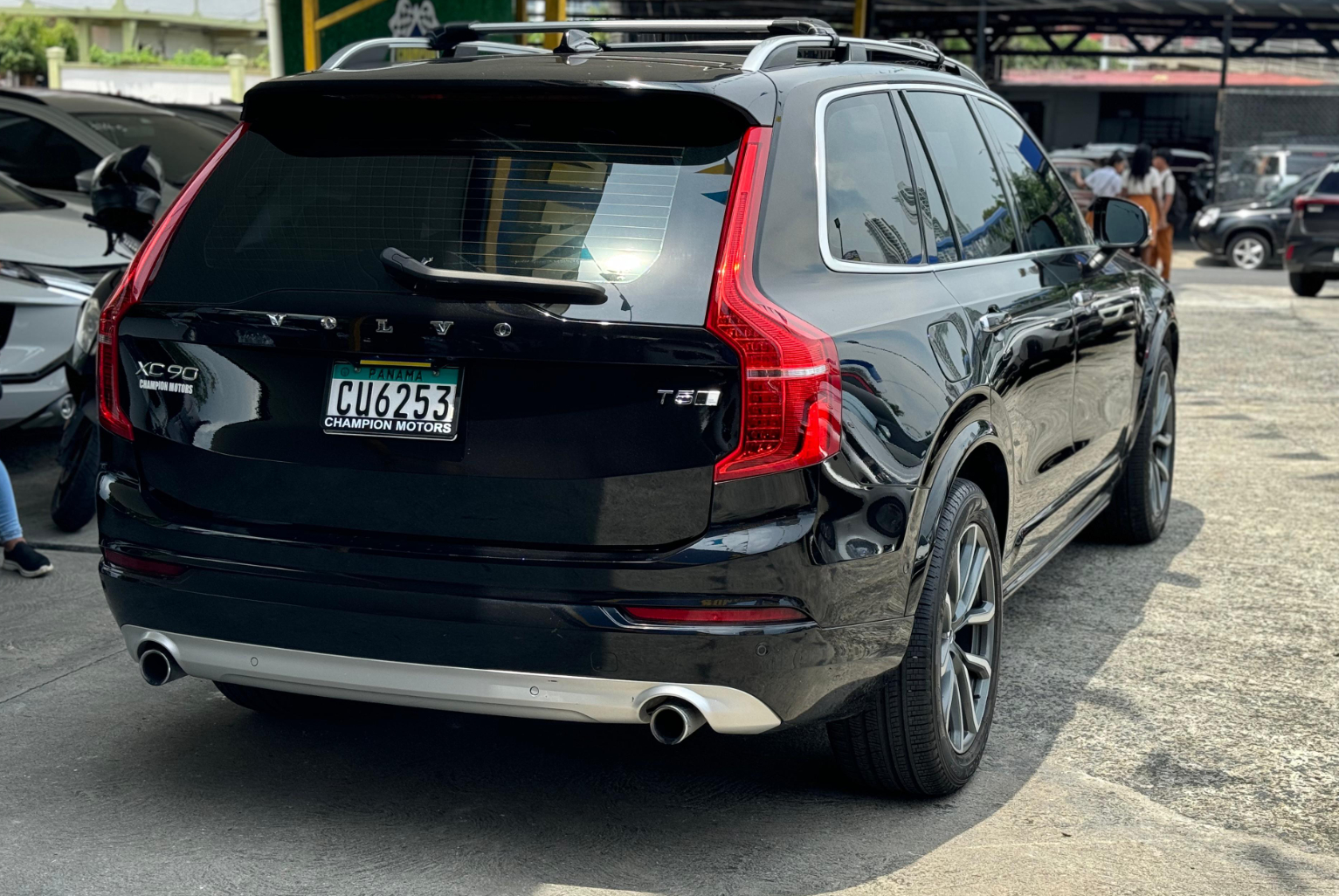 Volvo XC90 2019 Automático color Negro, Imagen #4