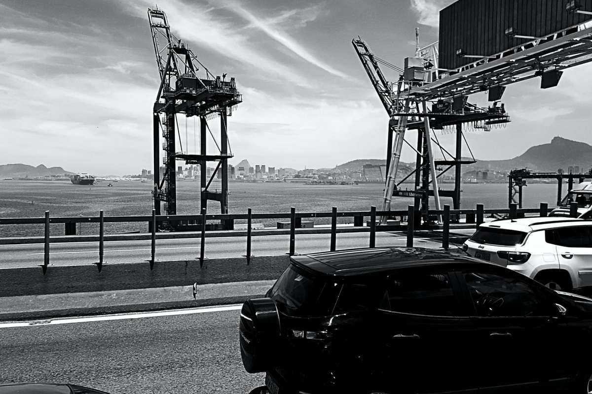 Buying a Car in Panama vs. Shipping Your Own: Which Is Smarter?